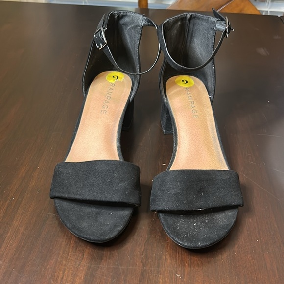 Rampage Black Faux Suede Block Heel Ankle Strap Open Toe Sandals Size 9 - Picture 7 of 13